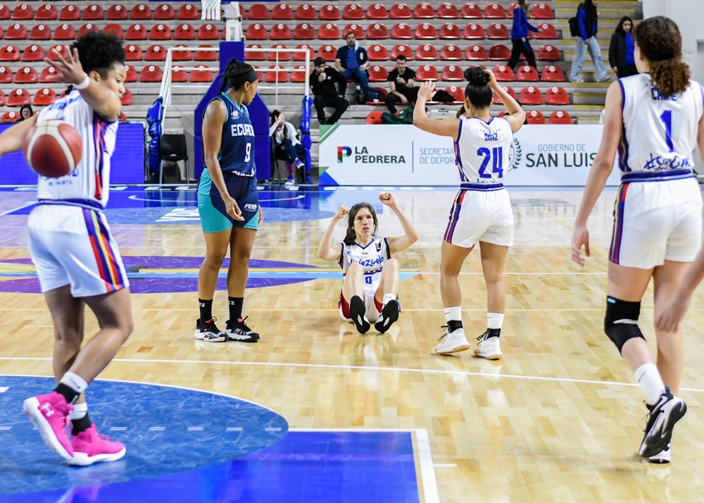 Galeria SELECCIÓN MAYOR FEMENINA FIBA AMERICUP 2022 FVB