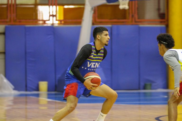 Ronald Guillén: “Trabajamos hábitos, valores y conceptos”