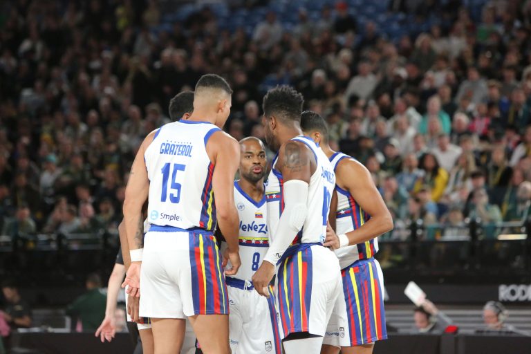 Venezuela perdió ante Australia en el inicio del torneo ‘Boomers vs World’