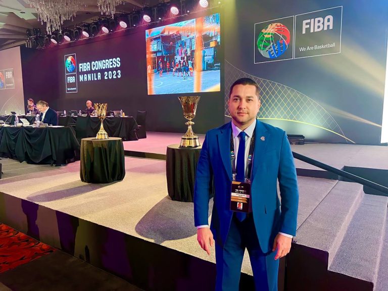 Hanthony Coello, presidente de la FVB, asistió al XXII Congreso de FIBA