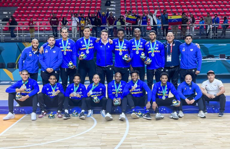 La Selección Nacional Masculina de Venezuela ganó la medalla de plata en Santiago 2023