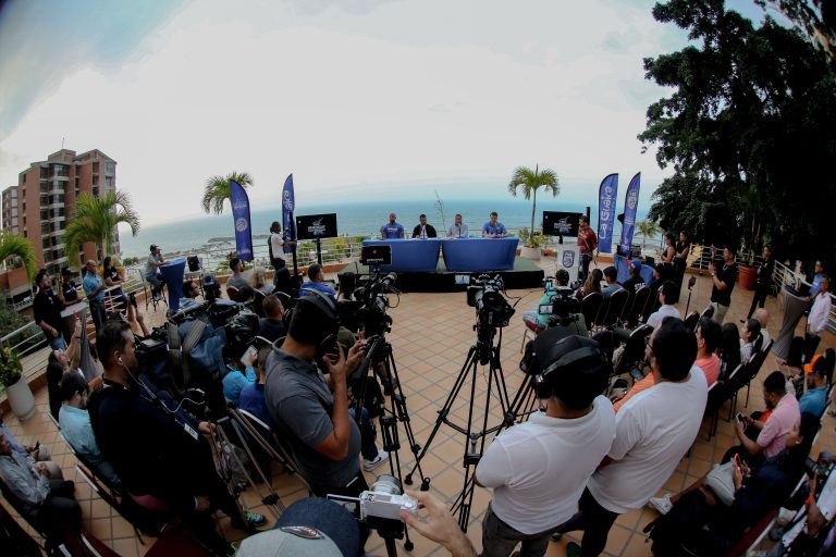 FVB realizó atención a los medios a una semana del Venezuela-Colombia