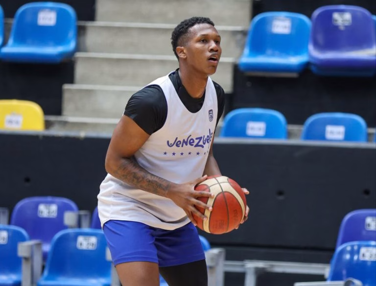 Yeferson Guerra: “Siempre voy a aportar mi defensa y mis ganas”