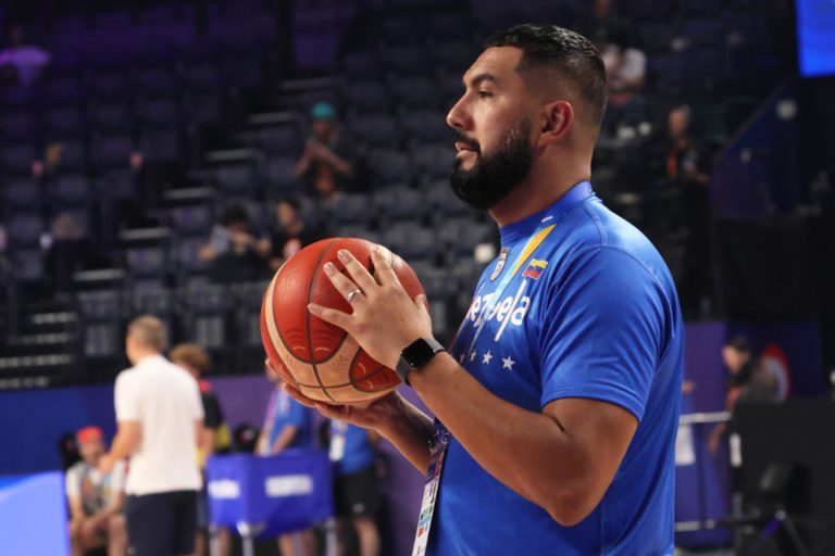 Ronald Guillén: “Es un anhelo del corazón que estoy logrando”