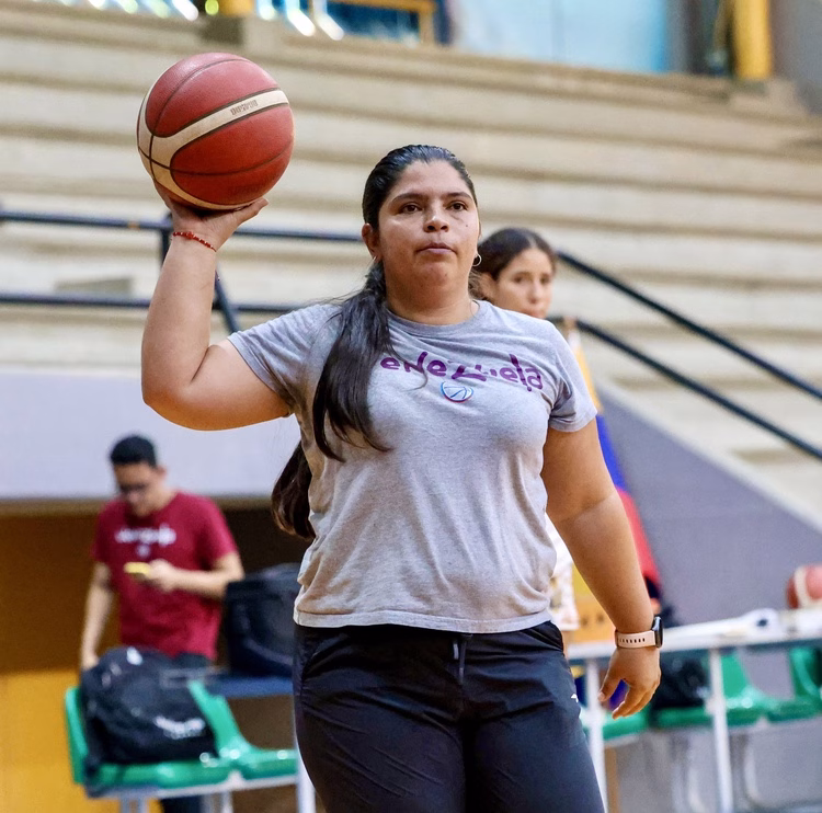 Luz Vargas: “Estoy bastante contenta con el grupo y con lo que hemos evolucionado”