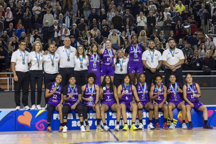 Venezuela - Medalla de plata - Clasificatorio Sudamericano al AmeriCup 2027 (1)